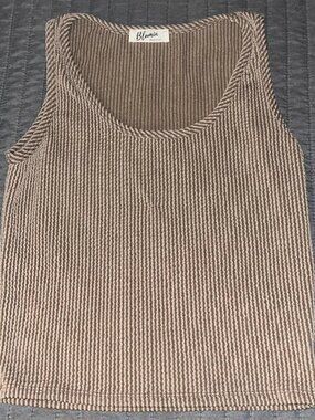 Blumin Womens textured tank top